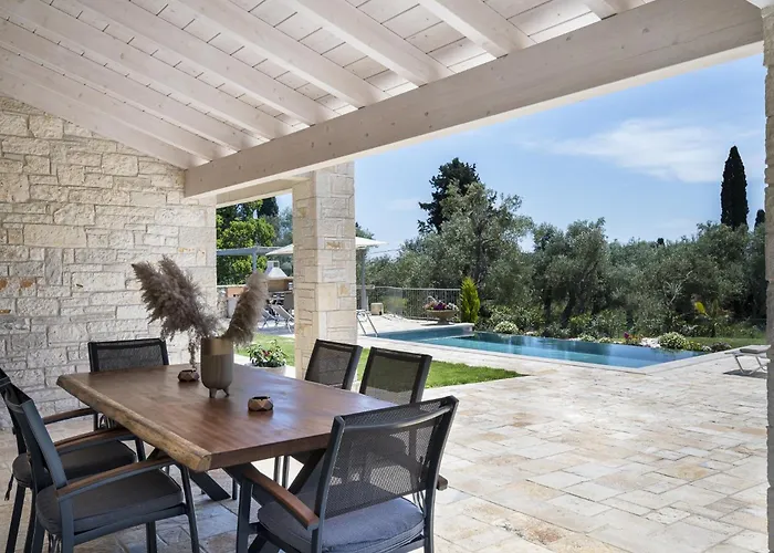 Villa Mateo Stone By Konnect With Private Pool Dassia (Corfu)